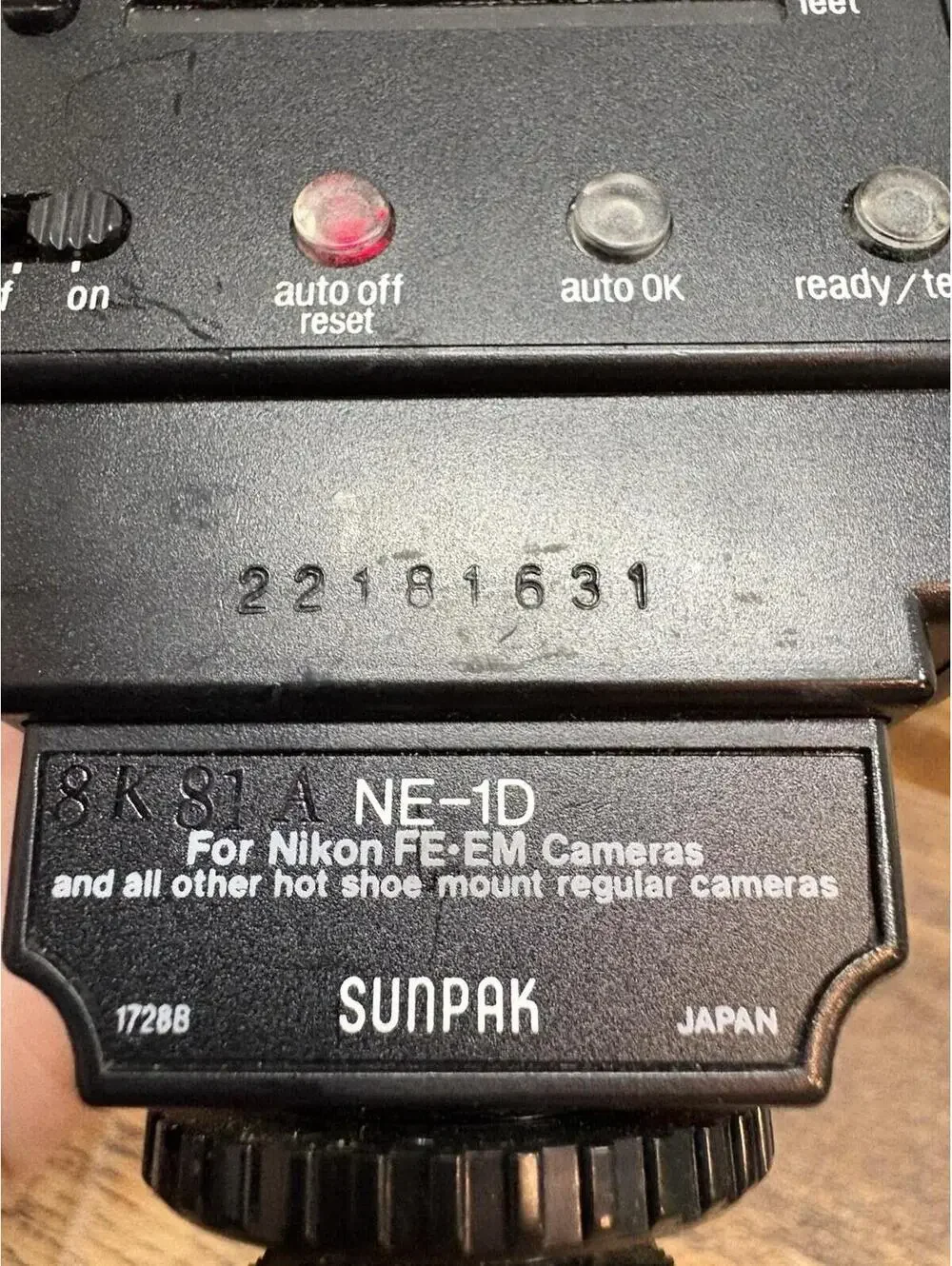 Sunpak Auto 322 D Thyristor Shoe Mount Flash for Nikon FE-EM Turns On PARTS ONLY